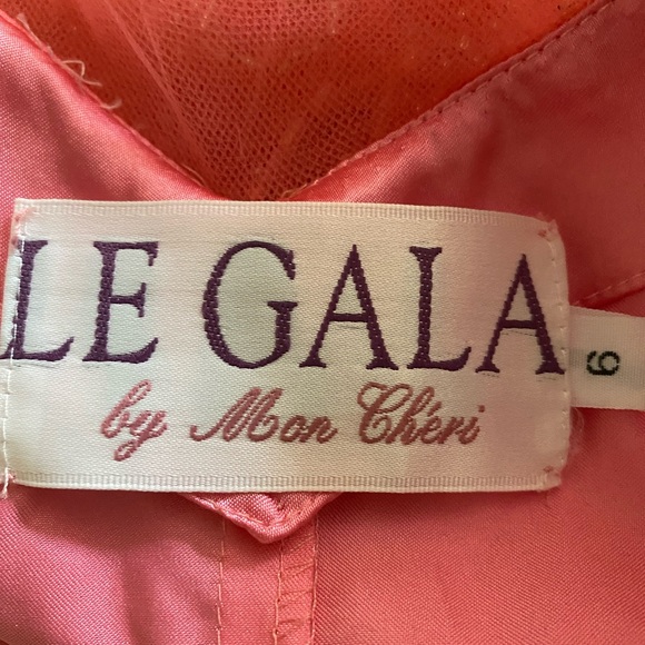 Party dress - Picture 3 of 5